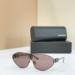 BALENCIAGA Sunglasses A3510072932