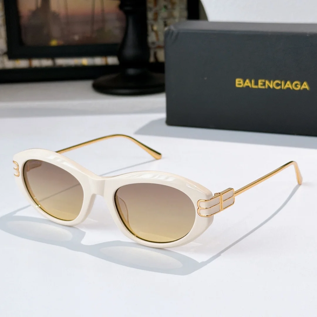 Alternative view of BALENCIAGA Sunglasses A3510073635