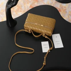 Alternative view of BOTTEGA VENETA Bucket Bags Brown-Gold 22X12.5X5CM F8010064605