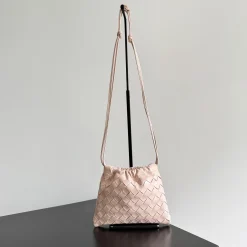 Alternative view of BOTTEGA VENETA Bucket Bags Pink 21X16.6X1CM F8010065377
