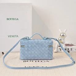 Alternative view of BOTTEGA VENETA Bucket Bags Woven Leather Blue-Gold 22X12.5X5CM F8010064624