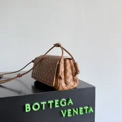 Alternative view of BOTTEGA VENETA Clutches Bags Brown 21X11X9CM H3010065445