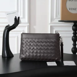 Alternative view of BOTTEGA VENETA Clutches Bags Intrecciato Leather Brown 25X17X4CM G3010065597