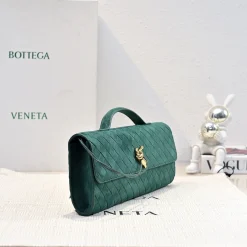Alternative view of BOTTEGA VENETA Clutches Bags Intreccio Suede Green-Gold 31X13X3CM F8010064553