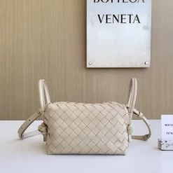 BOTTEGA VENETA Shoulder Bags Beige 19X12X9CM F8010065238