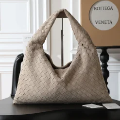 BOTTEGA VENETA Shoulder Bags Beige 46X21X10CM I8010060668