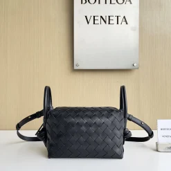 BOTTEGA VENETA Shoulder Bags Black 19X12X9CM F8010065232