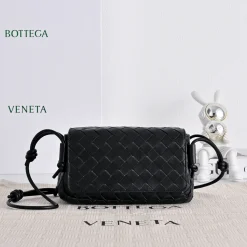 BOTTEGA VENETA Shoulder Bags Black 21X11X9CM F8010065420