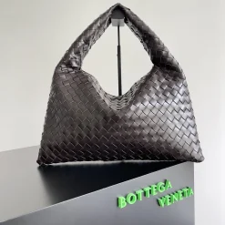 BOTTEGA VENETA Shoulder Bags Brown 46X21X10CM I8010060701
