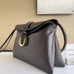 Alternative view of BOTTEGA VENETA Shoulder Bags Brown-Gold 30X20X8CM H4010064059