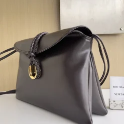 Alternative view of BOTTEGA VENETA Shoulder Bags Brown-Gold 30X20X8CM H4010064068