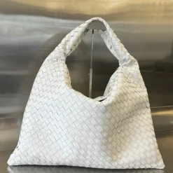 BOTTEGA VENETA Shoulder Bags Calf Leather White 54X24X13CM A08010061194