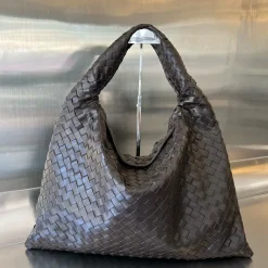 BOTTEGA VENETA Shoulder Bags Calfskin Leather Brown 54X24X13CM A08010061198