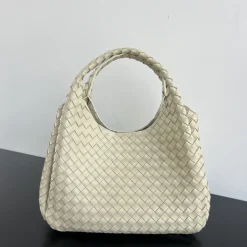 BOTTEGA VENETA Shoulder Bags Cream 39X25X18.5CM A50010065036