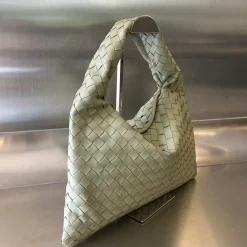 Alternative view of BOTTEGA VENETA Shoulder Bags Green 41X20.5X7.5CM H8010060220