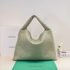 BOTTEGA VENETA Shoulder Bags Green 54X24X13CM A08010060826