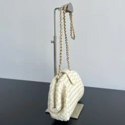 Alternative view of BOTTEGA VENETA Shoulder Bags Intrecciato Lambskin White-Gold 27X15X8CM I4010063624