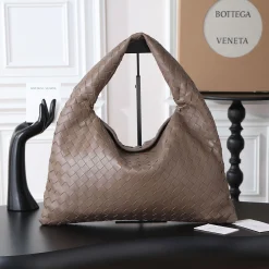 BOTTEGA VENETA Shoulder Bags Intrecciato Leather Brown 46X21X10CM I8010060631