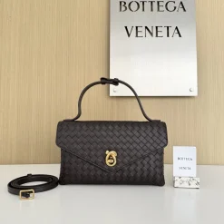 BOTTEGA VENETA Shoulder Bags Intrecciato Leather Brown-Gold 16X25X5.5CM H3010062614