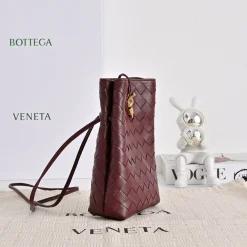 Alternative view of BOTTEGA VENETA Shoulder Bags Intrecciato Leather Burgundy-Gold 14X21.5X7CM F3010064942