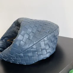 Alternative view of BOTTEGA VENETA Shoulder Bags Lamb Leather Blue 23X15X5CM E6010062020