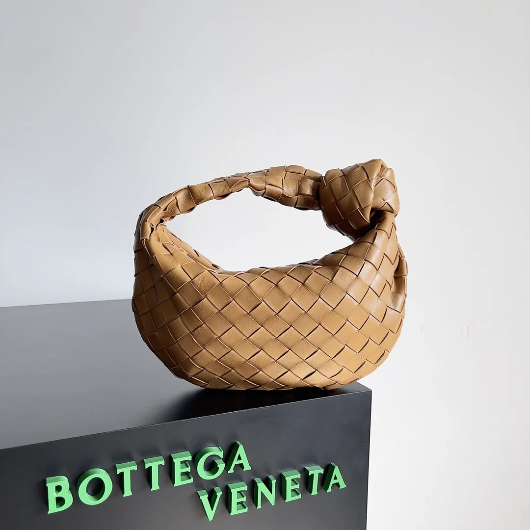 BOTTEGA VENETA Shoulder Bags Lamb Leather Brown 23X15X5CM E6010062119