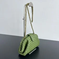 Alternative view of BOTTEGA VENETA Shoulder Bags Lamb Leather Green-Gold 27X15X8CM I4010063608