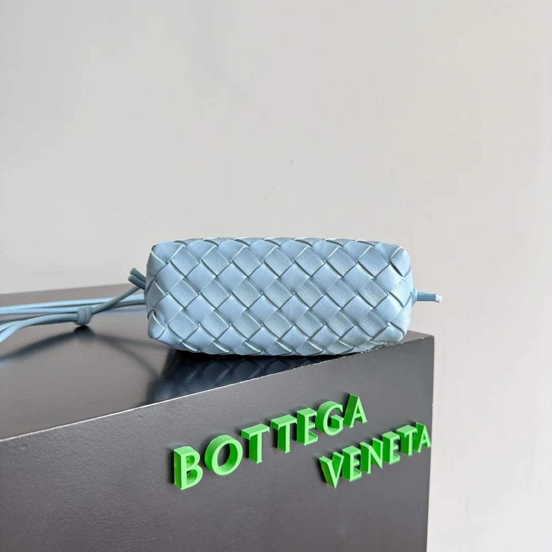 BOTTEGA VENETA Shoulder Bags Lambskin Blue-Gold 17X10X6CM G8010065855 - Image 2