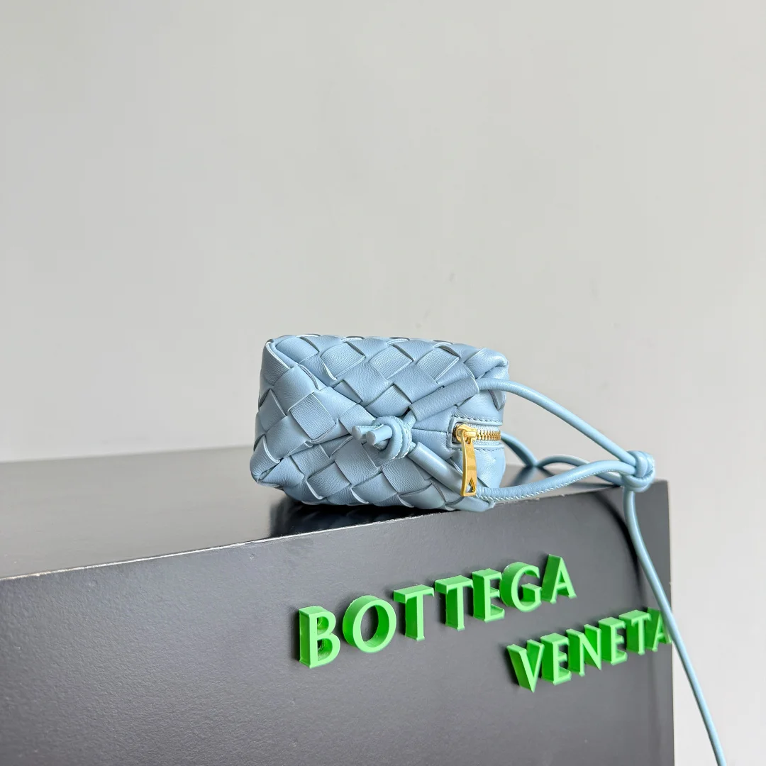 BOTTEGA VENETA Shoulder Bags Lambskin Blue-Gold 17X10X6CM G8010065855 - Image 3