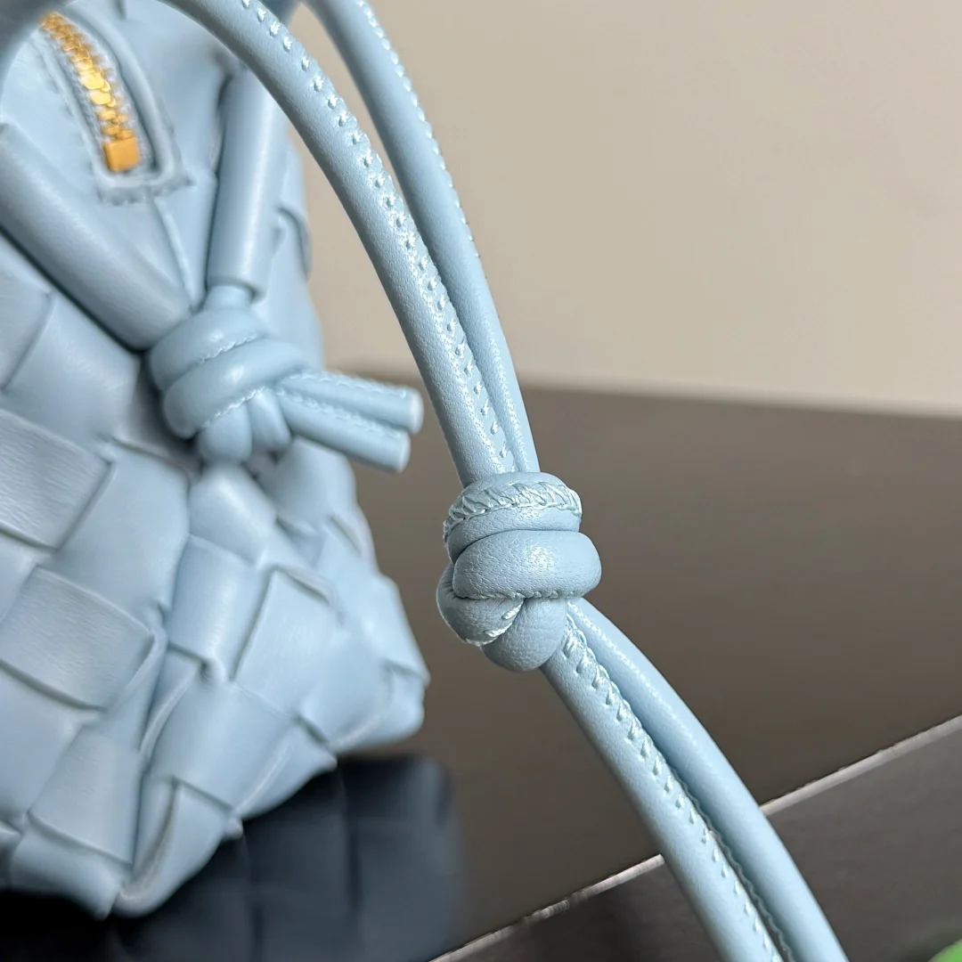 BOTTEGA VENETA Shoulder Bags Lambskin Blue-Gold 17X10X6CM G8010065855 - Image 5