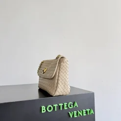 Alternative view of BOTTEGA VENETA Shoulder Bags Lambskin Leather Beige-Gold 27X16X6CM I3010065297
