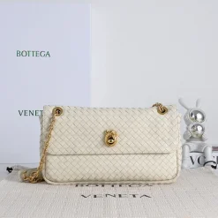 BOTTEGA VENETA Shoulder Bags Lambskin Leather Cream-Gold 27X16X6CM I3010065287