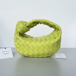 BOTTEGA VENETA Shoulder Bags Lambskin Leather Green 23X15X5CM E6010061340