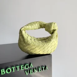BOTTEGA VENETA Shoulder Bags Lambskin Leather Yellow-Green 23X15X5CM E6010062101