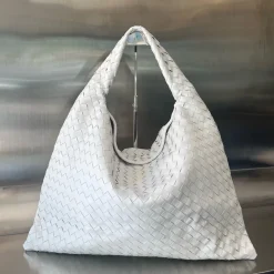 BOTTEGA VENETA Shoulder Bags Lambskin White 54X24X13CM A08010061214