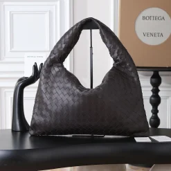 Alternative view of BOTTEGA VENETA Shoulder Bags Leather Brown 46X21X10CM I8010060641