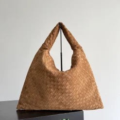 BOTTEGA VENETA Shoulder Bags Leather Brown 53X24X13CM A08010061248