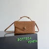 BOTTEGA VENETA Shoulder Bags Leather Brown-Gold 25X16X5.5CM H3010062698