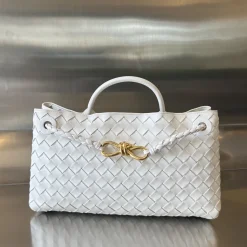 BOTTEGA VENETA Shoulder Bags Nappa Lamb Leather White-Gold 29X18X10CM I8010063955