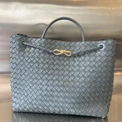 BOTTEGA VENETA Shoulder Bags Nappa Lambskin Grey-Gold 45X22X34CM A88010065542