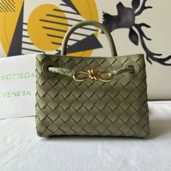 BOTTEGA VENETA Shoulder Bags Nappa Leather Green-Gold 20x15x9CM H3010063898