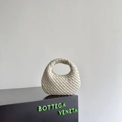 BOTTEGA VENETA Shoulder Bags Nappa Leather White-Gold 26X22X5CM G3010063485