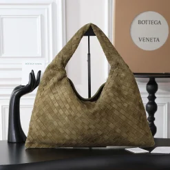 BOTTEGA VENETA Shoulder Bags Olive 46X21X10CM I8010060653