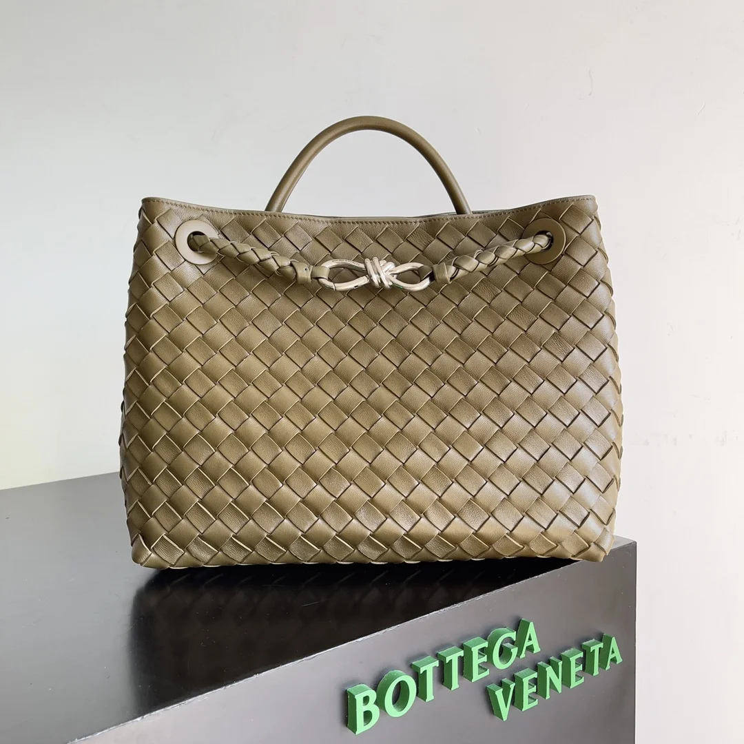BOTTEGA VENETA Shoulder Bags Olive-Silver 32X24X12CM A13010065792
