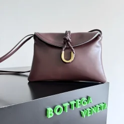 BOTTEGA VENETA Shoulder Bags Smooth Leather Brown-Gold 27X16X6CM G5010064123