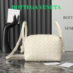 BOTTEGA VENETA Shoulder Bags Soft Lambskin Cream 19X12X9CM F8010065268