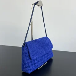 Alternative view of BOTTEGA VENETA Shoulder Bags Suede Blue 33X19X8 H8010065314
