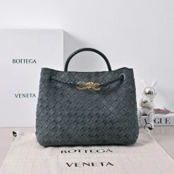 BOTTEGA VENETA Shoulder Bags Suede Calfskin Gray-Gold 32X25X11CM A18010065124