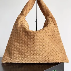 BOTTEGA VENETA Shoulder Bags Tan 53X24X13CM A08010061228