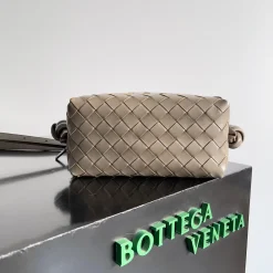 Alternative view of BOTTEGA VENETA Shoulder Bags Taupe 19X12X9CM F8010065187